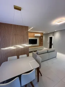 Apartamento com 3 Quartos para alugar, 126m² no Meia Praia, Itapema