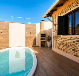 Casa com 2 Quartos à venda, 132m² no Jardim Carvalho, Porto Alegre