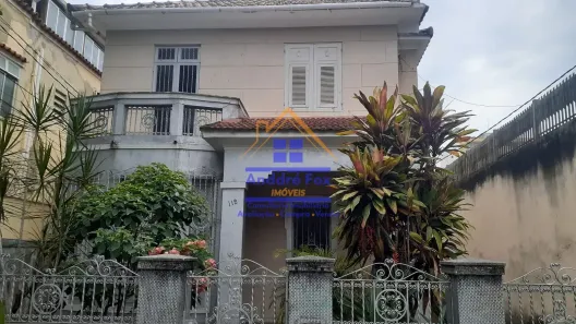 Casa de Condomínio com 5 Quartos à venda, 140m² no Grajaú, Rio de Janeiro