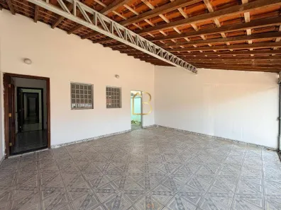 Casa com 3 Quartos para alugar, 150m² no Vila Gardiman, Itu