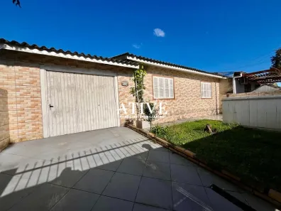 Casa com 2 Quartos para alugar, 80m² no Bom Sucesso, Gravataí