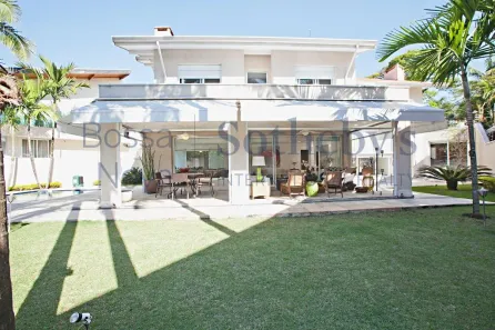 Casa com 5 Quartos à venda, 450m² no Jardim Leonor, São Paulo