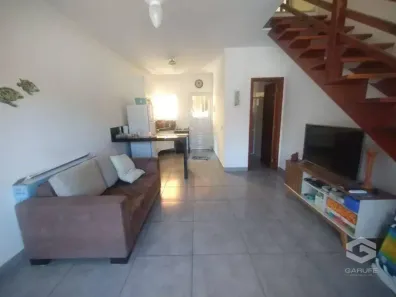 Casa de Condomínio com 2 Quartos à venda, 82m² no Capricórnio II, Caraguatatuba