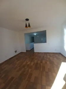 Sobrado com 3 Quartos para alugar, 100m² no Vila Maria Helena, Carapicuíba