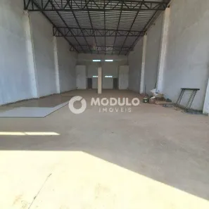Galpão/Depósito/Armazém para alugar, 240m² no Residencial Fruta do Conde, Uberlândia