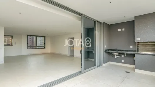 Apartamento com 3 Quartos à venda, 146m² no Água Verde, Curitiba