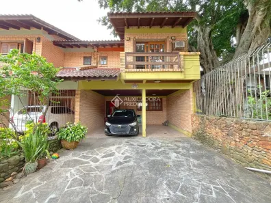 Casa com 3 Quartos à venda, 176m² no Jardim Isabel, Porto Alegre
