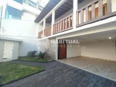 Imóvel Comercial com 5 Quartos para alugar, 298m² no Tabajaras, Uberlândia