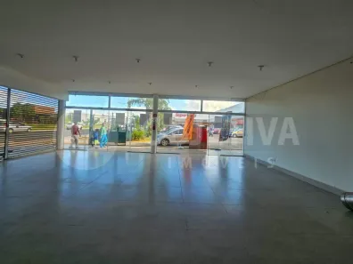 Ponto Comercial para alugar, 99m² no Morada da Colina, Uberlândia