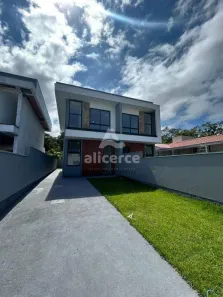 Sobrado com 2 Quartos à venda, 88m² no Forquilhas, São José