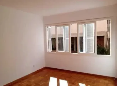Apartamento com 1 Quarto para alugar, 50m² no Vila Ipiranga, Porto Alegre