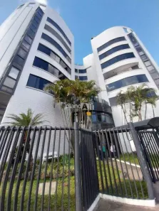 Apartamento com 3 Quartos para alugar, 110m² no Centro, Gravataí