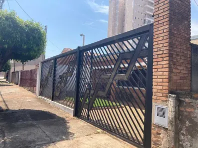 Casa com 3 Quartos à venda, 298m² no Vila Cidade Industrial (Vila Xavier), Araraquara