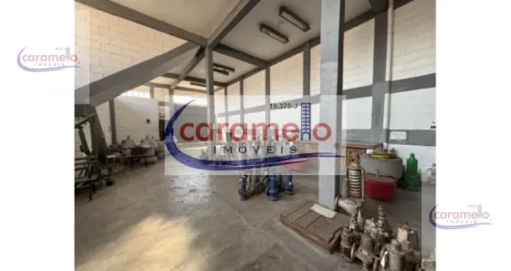 Galpão/Depósito/Armazém à venda, 354m² no Vila Guedes, São Paulo