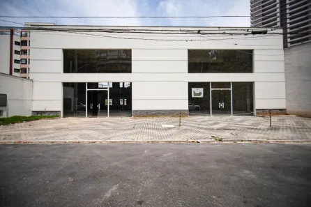 Ponto Comercial com 6 Quartos para alugar, 500m² no Vila Andrade, São Paulo