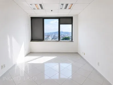 Sala Comercial com 2 Quartos para alugar, 22m² no Imbetiba, Macaé