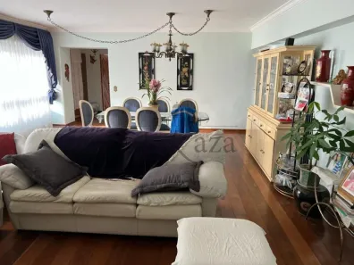 Apartamento com 4 Quartos à venda, 230m² no Centro, São José dos Campos