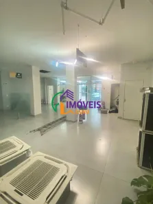 Ponto Comercial para alugar, 650m² no Jardim da Glória, Taboão da Serra
