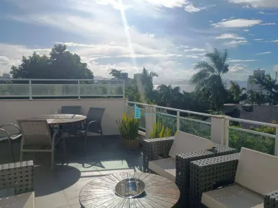 Casa com 3 Quartos à venda, 205m² no Agronômica, Florianópolis