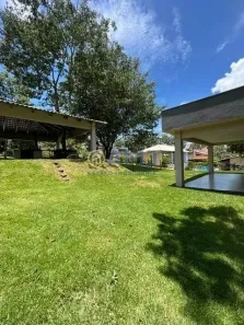 Fazenda/Sítio com 3 Quartos à venda, 208m² no , Hidrolândia
