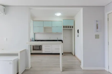 Apartamento com 2 Quartos para alugar, 61m² no Pagani, Palhoça