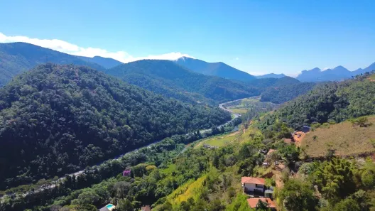 Lote/Terreno à venda, 2130m² no Araras, Petrópolis