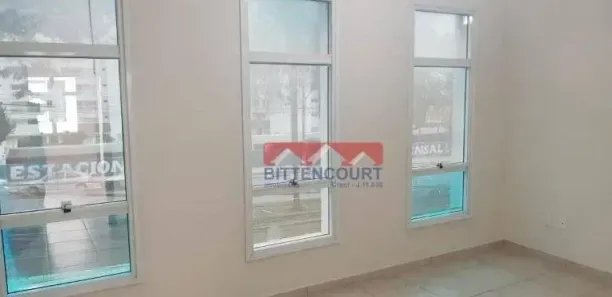 Sala Comercial para alugar, 180m² no Anhangabaú, Jundiaí