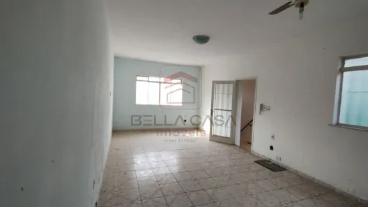 Casa com 3 Quartos à venda, 216m² no Vila Bertioga, São Paulo