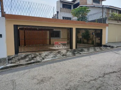 Casa com 3 Quartos para venda ou aluguel, 200m² no Jardim Virginia Bianca, São Paulo