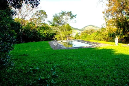 Casa com 3 Quartos à venda, 600m² no Belém Velho, Porto Alegre
