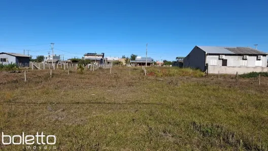 Lote/Terreno à venda, 300m² no Torres, Torres