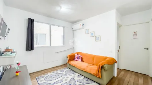 Apartamento com 2 Quartos à venda, 40m² no Mário Quintana, Porto Alegre