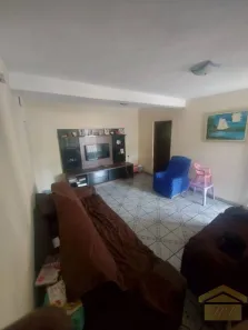 Sobrado com 4 Quartos à venda, 309m² no Cidade Domitila, São Paulo