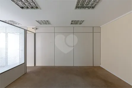 Ponto Comercial à venda, 120m² no Centro, São Paulo