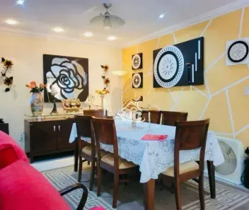 Casa com 5 Quartos à venda, 240m² no Itaipu, Niterói