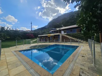 Casa de Condomínio com 4 Quartos à venda, 124m² no Cruzeiro, Teresópolis