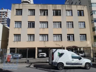 Apartamento com 3 Quartos para alugar, 59m² no Centro, Florianópolis
