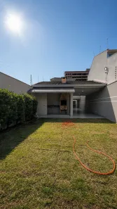Sobrado com 4 Quartos à venda, 218m² no Gleba Patrimônio Maringá, Maringá