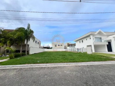Lote/Terreno à venda, 600m² no Caçaroca, Serra