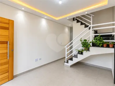 Sobrado com 2 Quartos à venda, 74m² no Jardim Fernandes, São Paulo