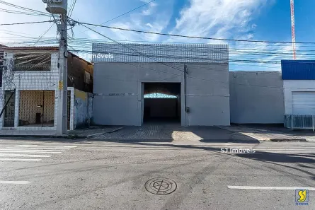 Ponto Comercial para alugar, 367m² no Vila Velha, Fortaleza