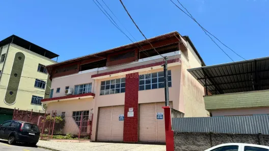 Galpão/Depósito/Armazém à venda, 230m² no Democrata, Juiz de Fora