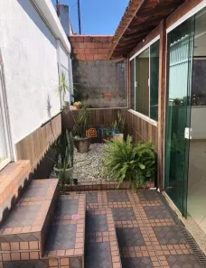 Casa de Condomínio com 2 Quartos à venda, 85m² no Nova Cidade, Macaé