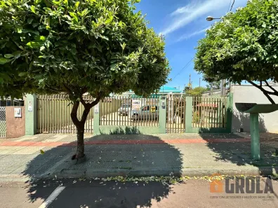 Casa com 8 Quartos à venda, 550m² no Centro, Campo Mourão