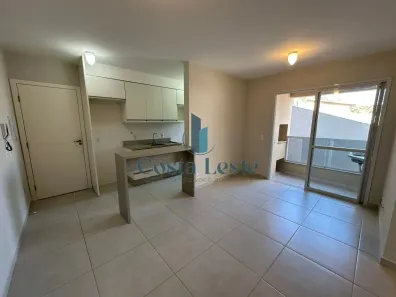 Apartamento com 2 Quartos para alugar, 68m² no Carvoeira, Florianópolis