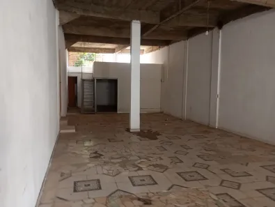 Galpão/Depósito/Armazém para alugar, 180m² no Vila Independência, Cariacica
