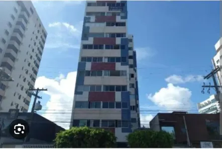 Apartamento com 3 Quartos para venda ou aluguel, 120m² no Pajuçara, Maceió
