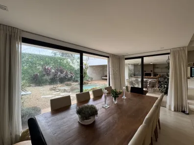 Casa de Condomínio com 3 Quartos à venda, 470m² no Vila Santo Antônio, Americana