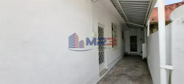 Casa com 1 Quarto para alugar, 50m² no Rocha Miranda, Rio de Janeiro