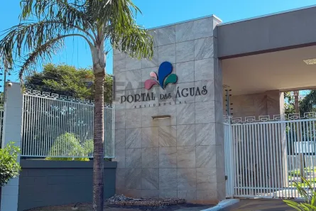 Casa de Condomínio com 3 Quartos à venda, 210m² no Conjunto Residencial Portal das Águas, Umuarama